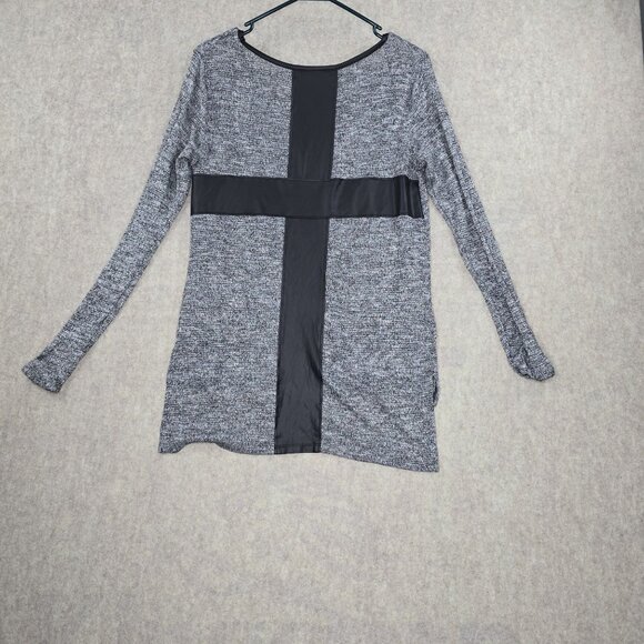 Rock & Republic Womens Long Sleeve Top Gray/B&W Knit Faux Leather Bull Skull S - Picture 2 of 6